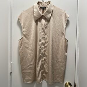 Banana Republic Sleeveless Beige Button-Up Shirt